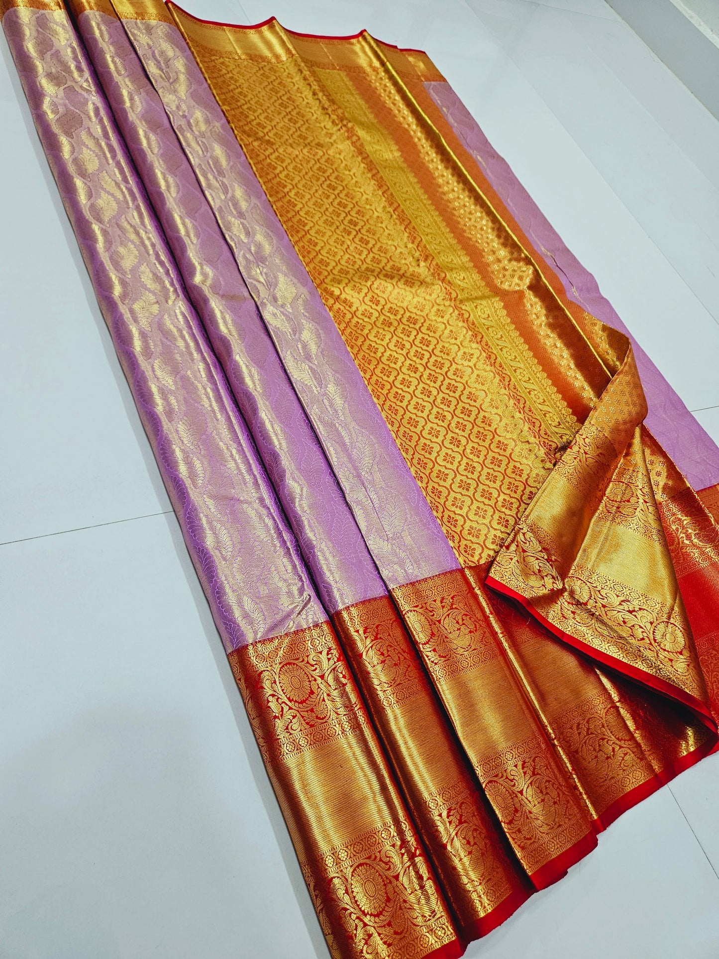 Exclusive Korvai Tissue Silk Sarees 144