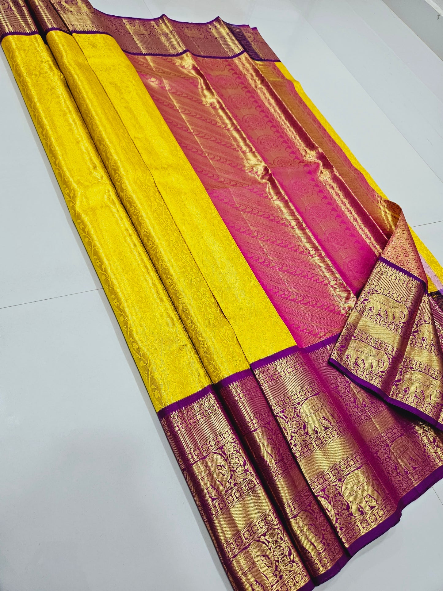 Exclusive Korvai Tissue Silk Sarees 137