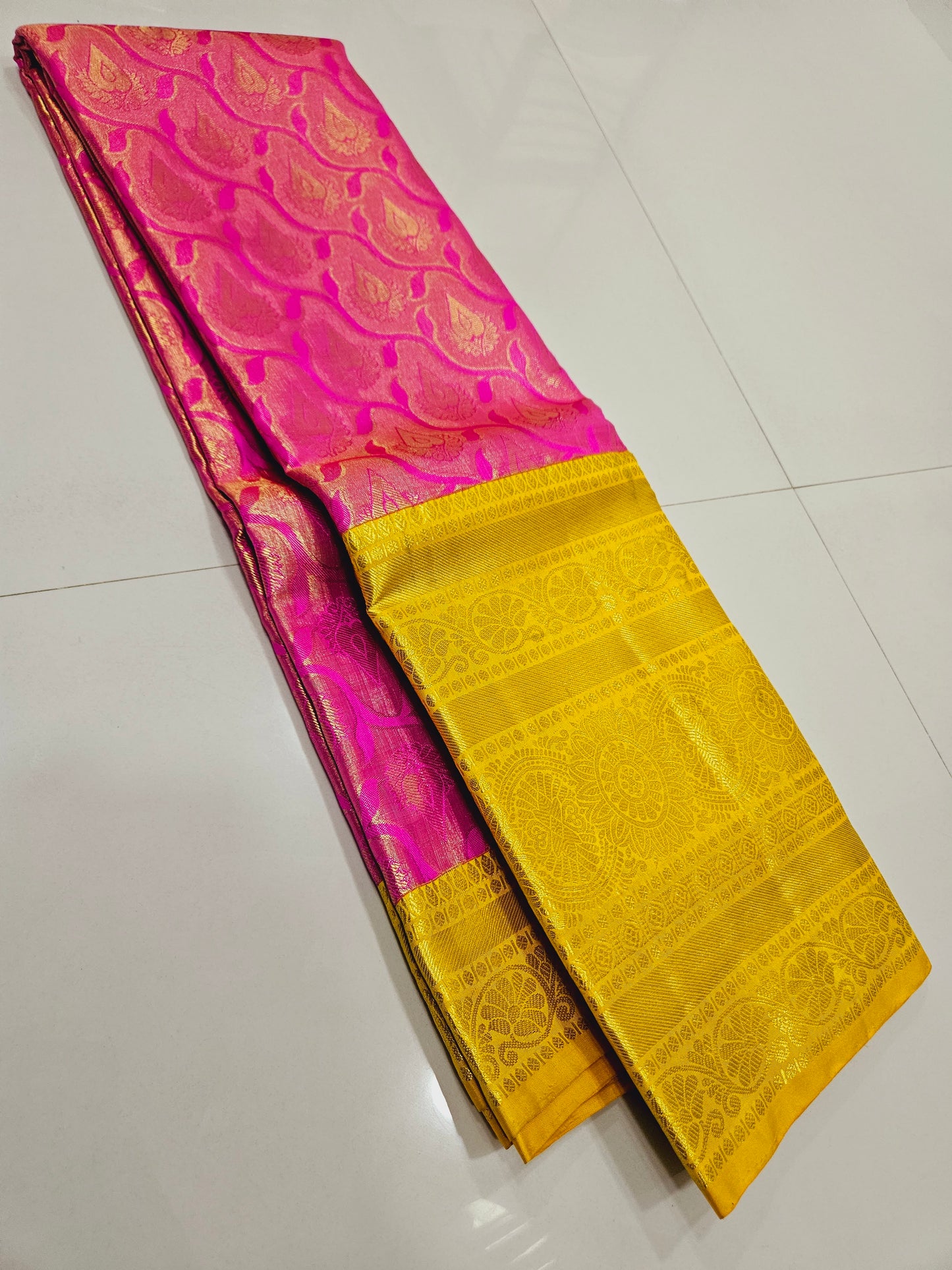 Exclusive Korvai Tissue Silk Sarees 134