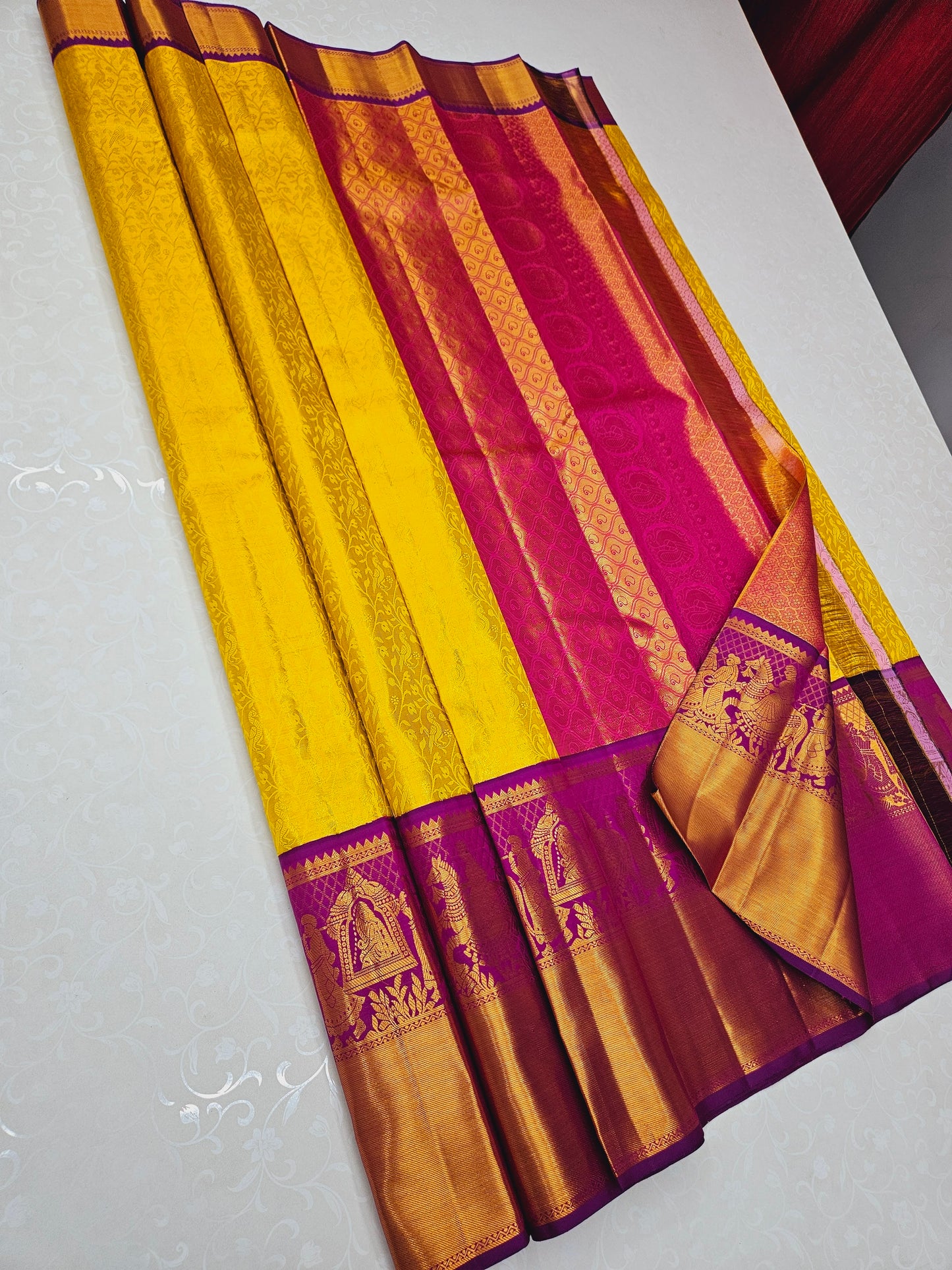 Exclusive Korvai Tissue Silk Sarees 107