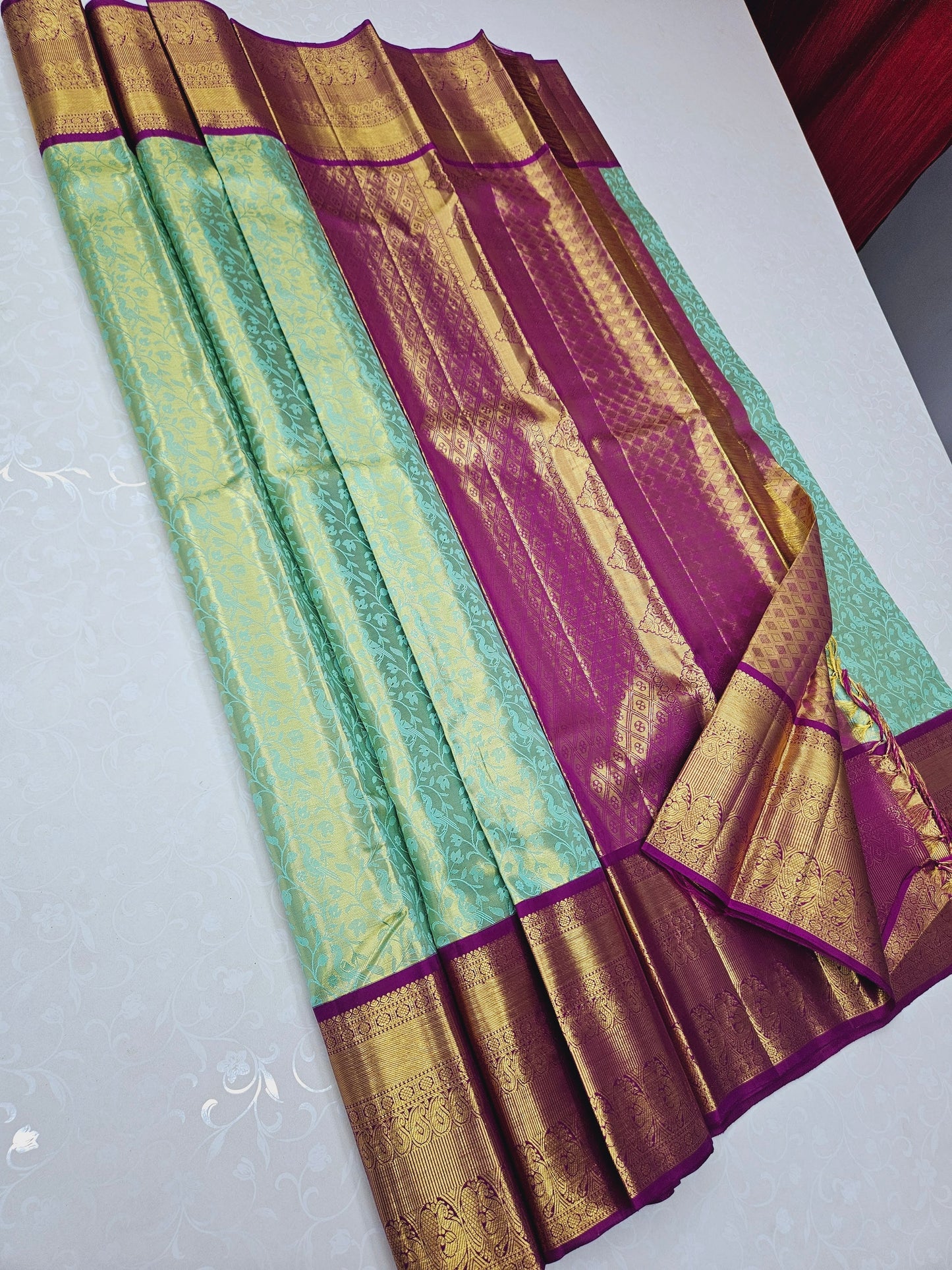 Exclusive Korvai Tissue Silk Sarees 096