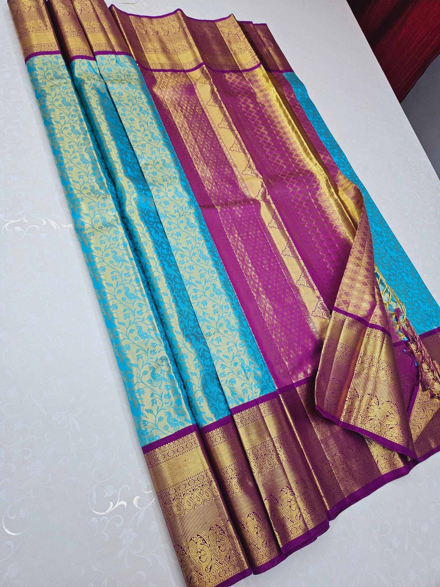 Exclusive Korvai Tissue Silk Sarees 079