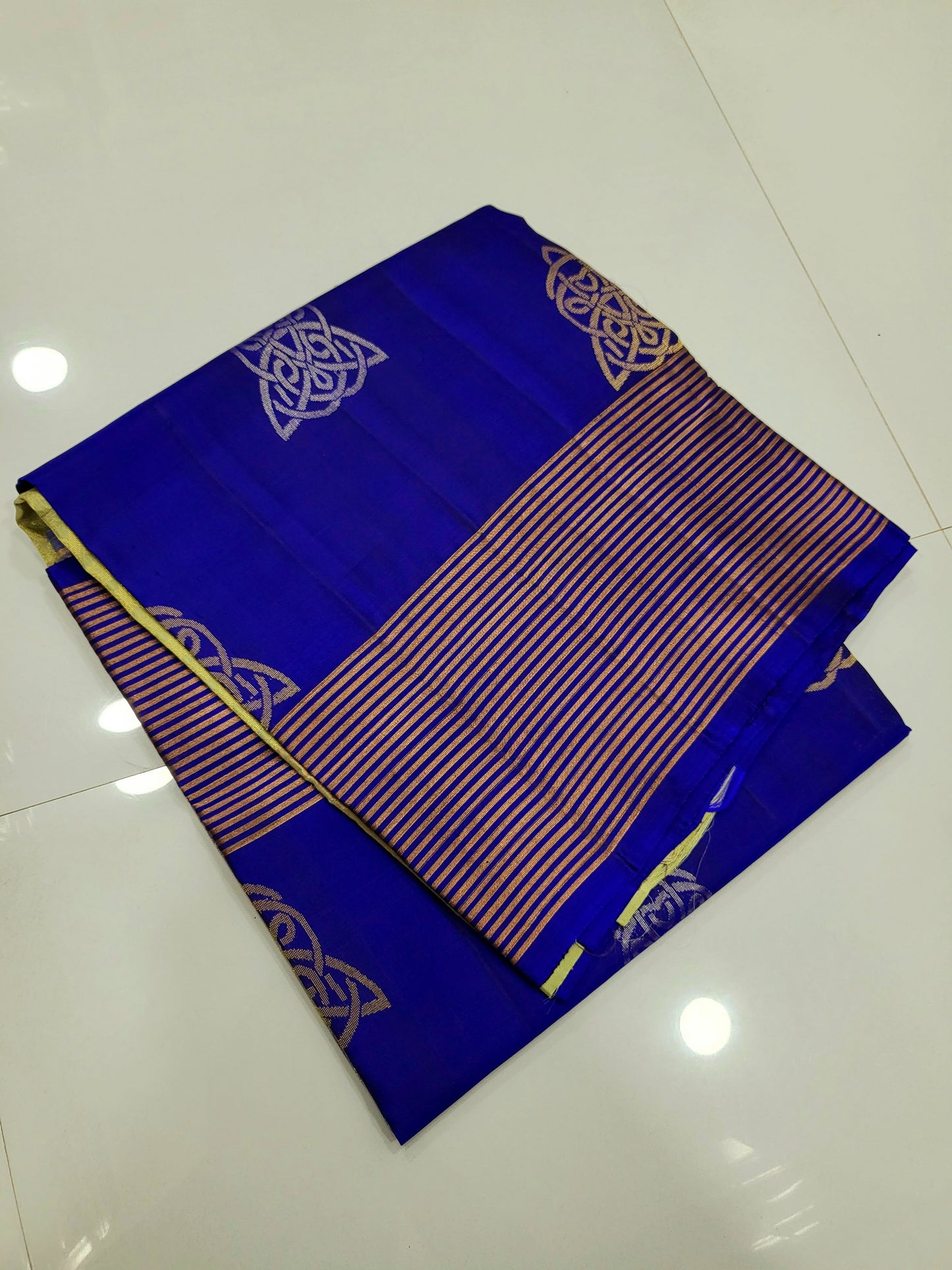 Single Warp Soft Silk Sarees 024