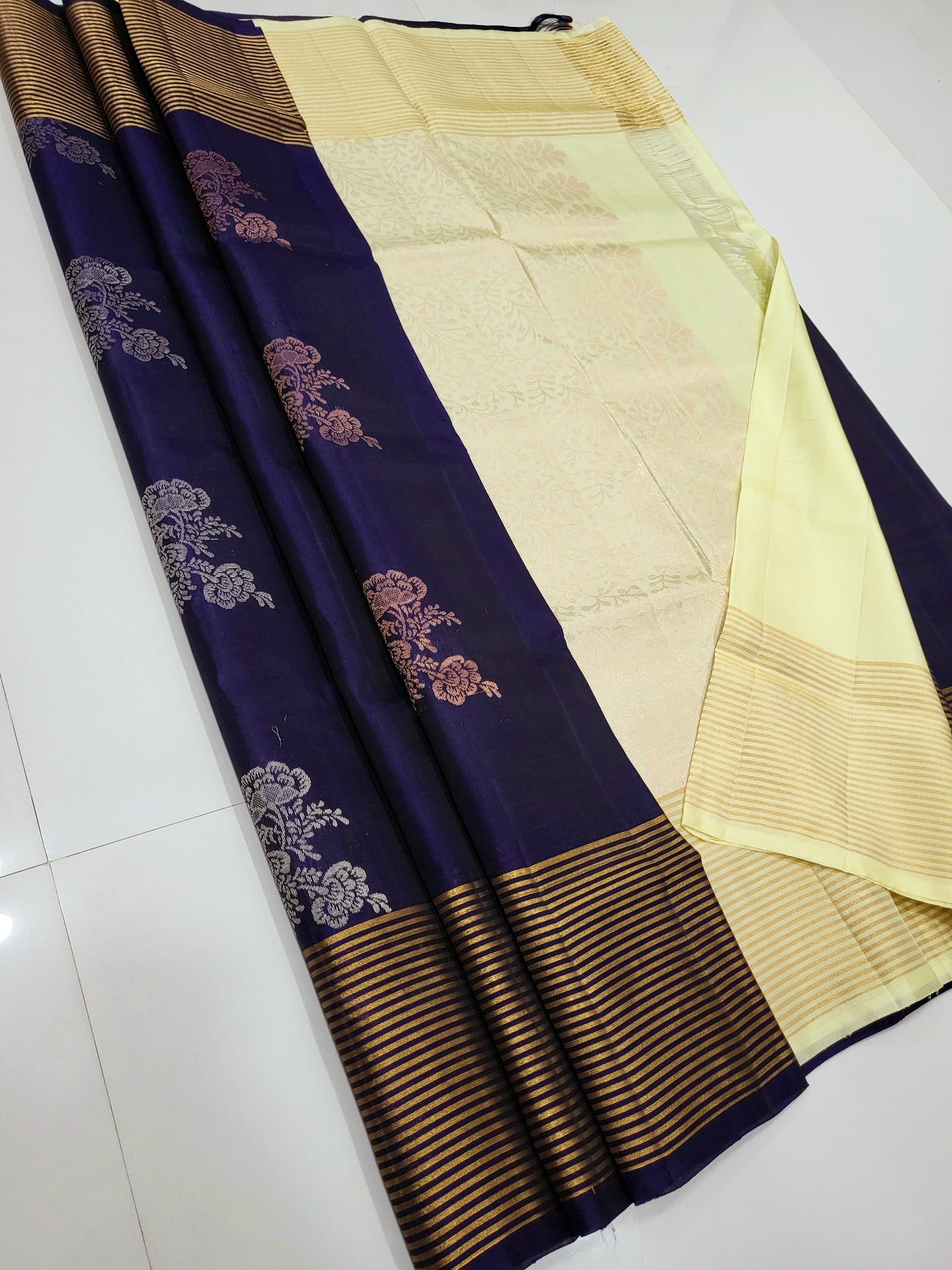 Single Warp Soft Silk Sarees 028