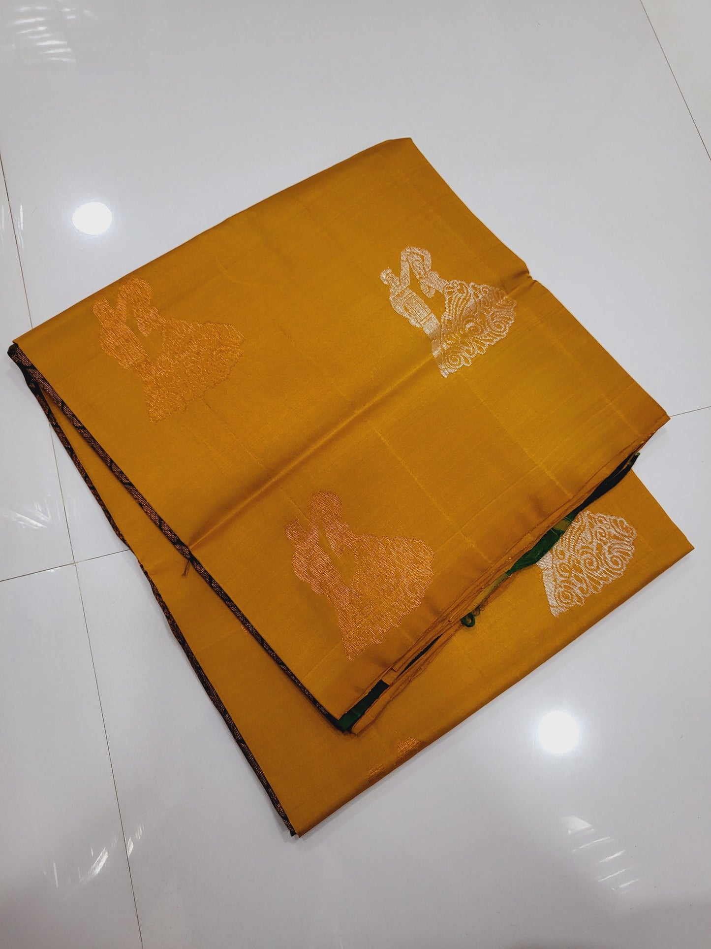 Single Warp Soft Silk Sarees 038