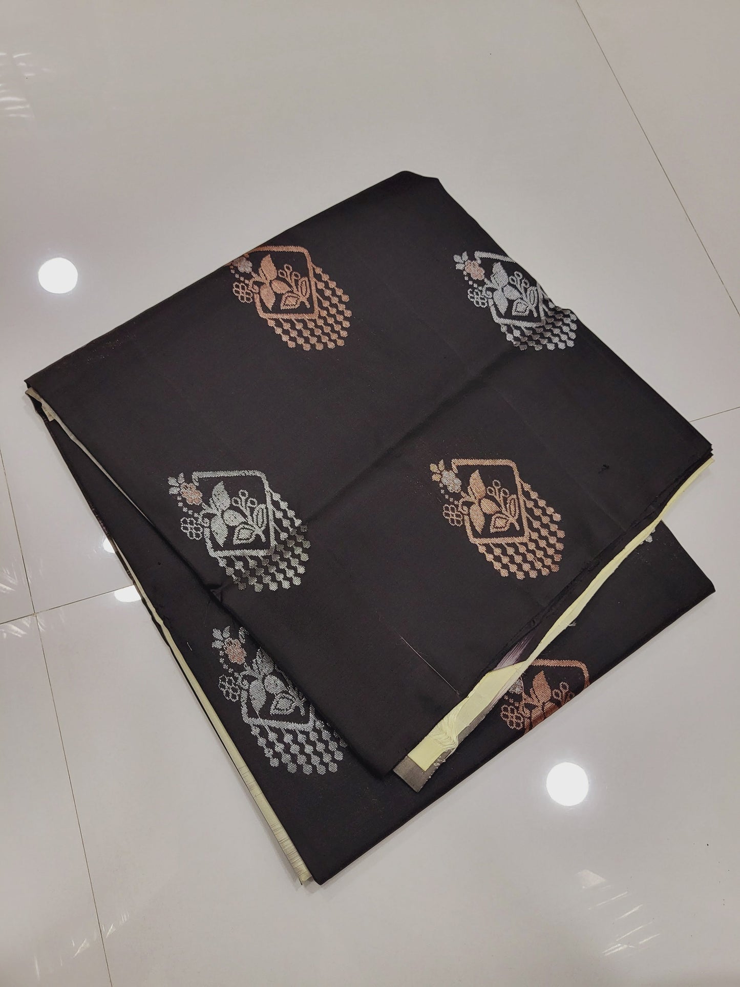 Single Warp Soft Silk Sarees 039