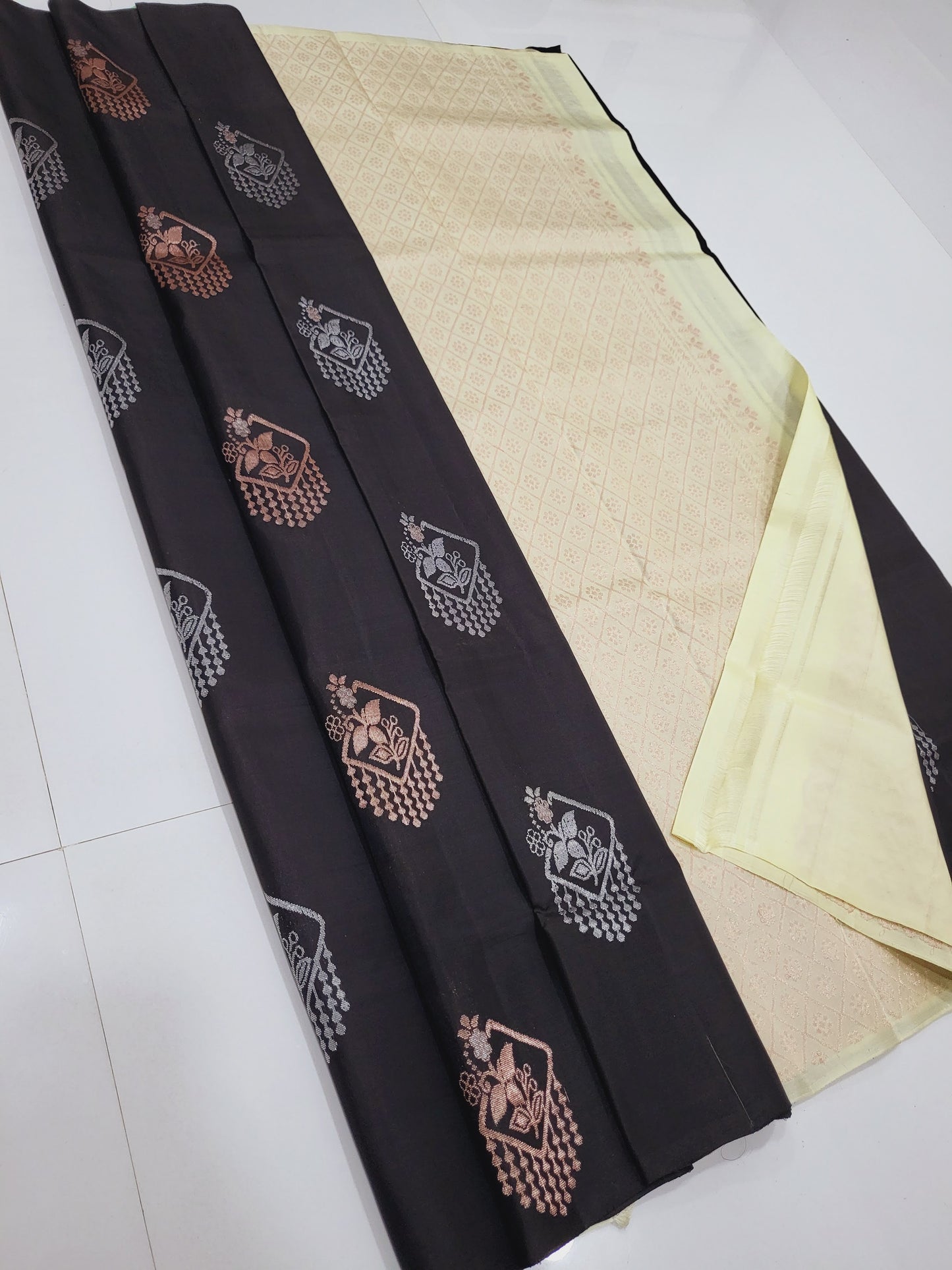 Single Warp Soft Silk Sarees 039