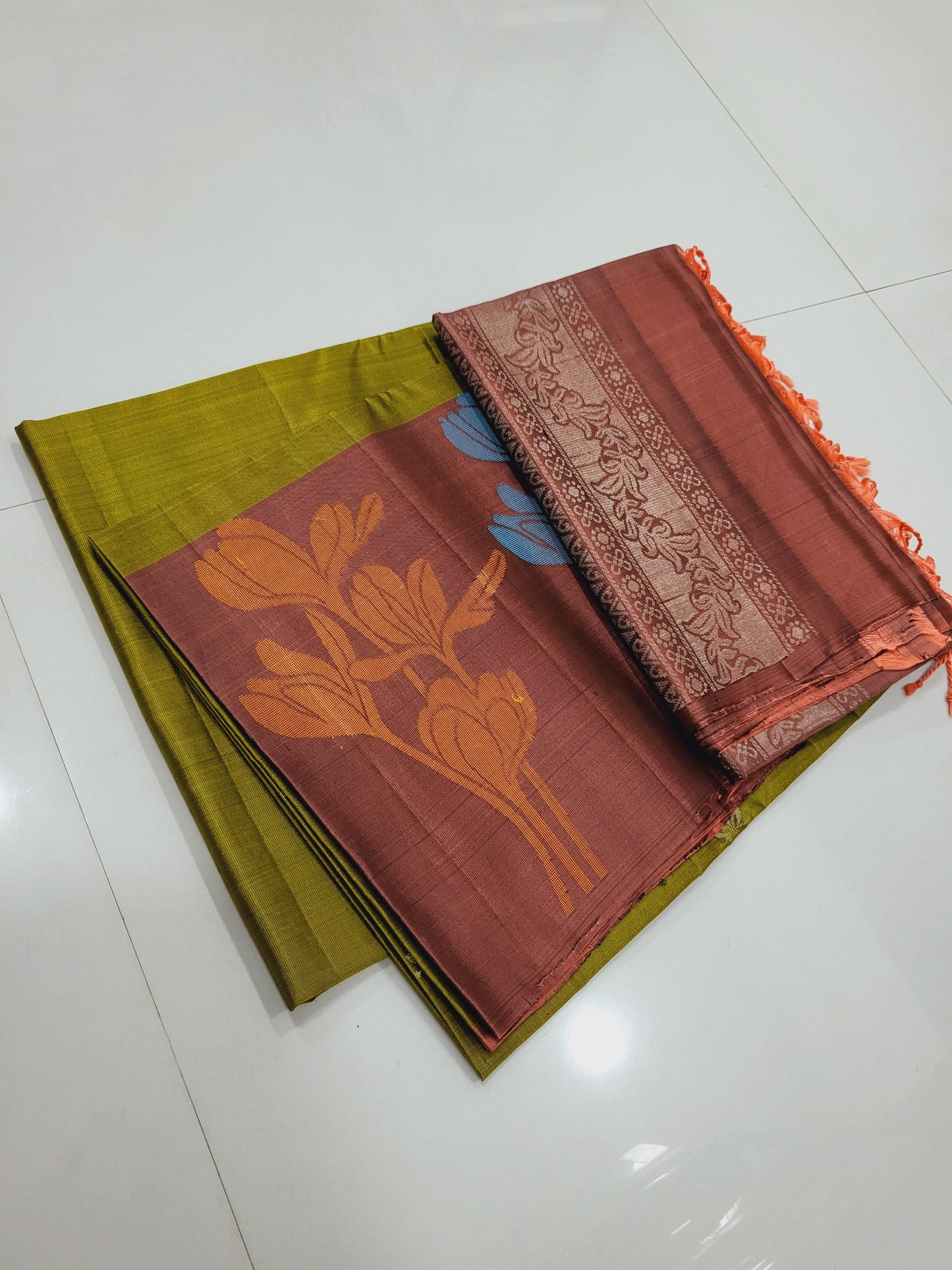 Pure Soft Silk Saree 040