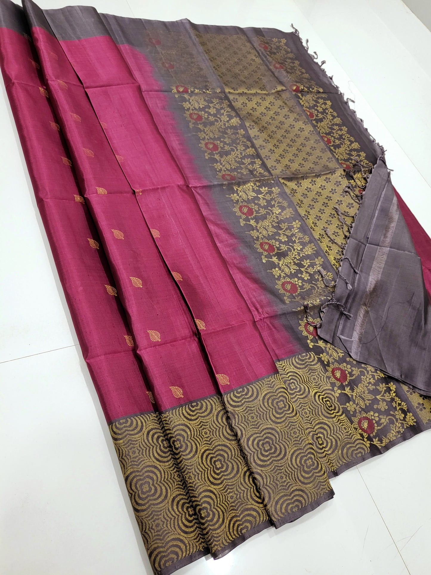 Pure Soft Silk Saree 042