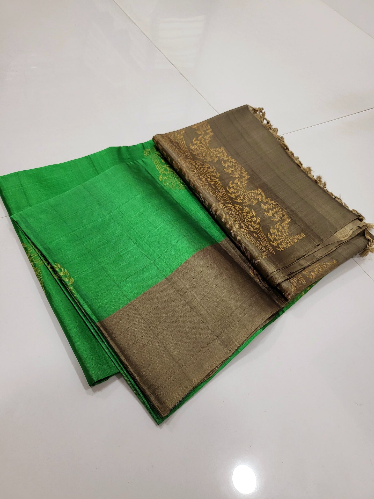Pure Soft Silk Saree 048