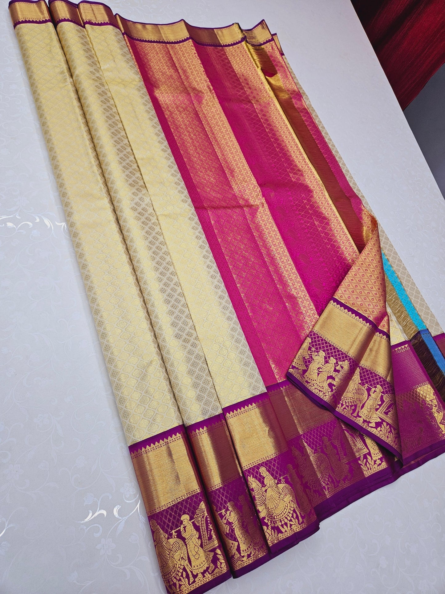 Exclusive Korvai Tissue Silk Sarees 114