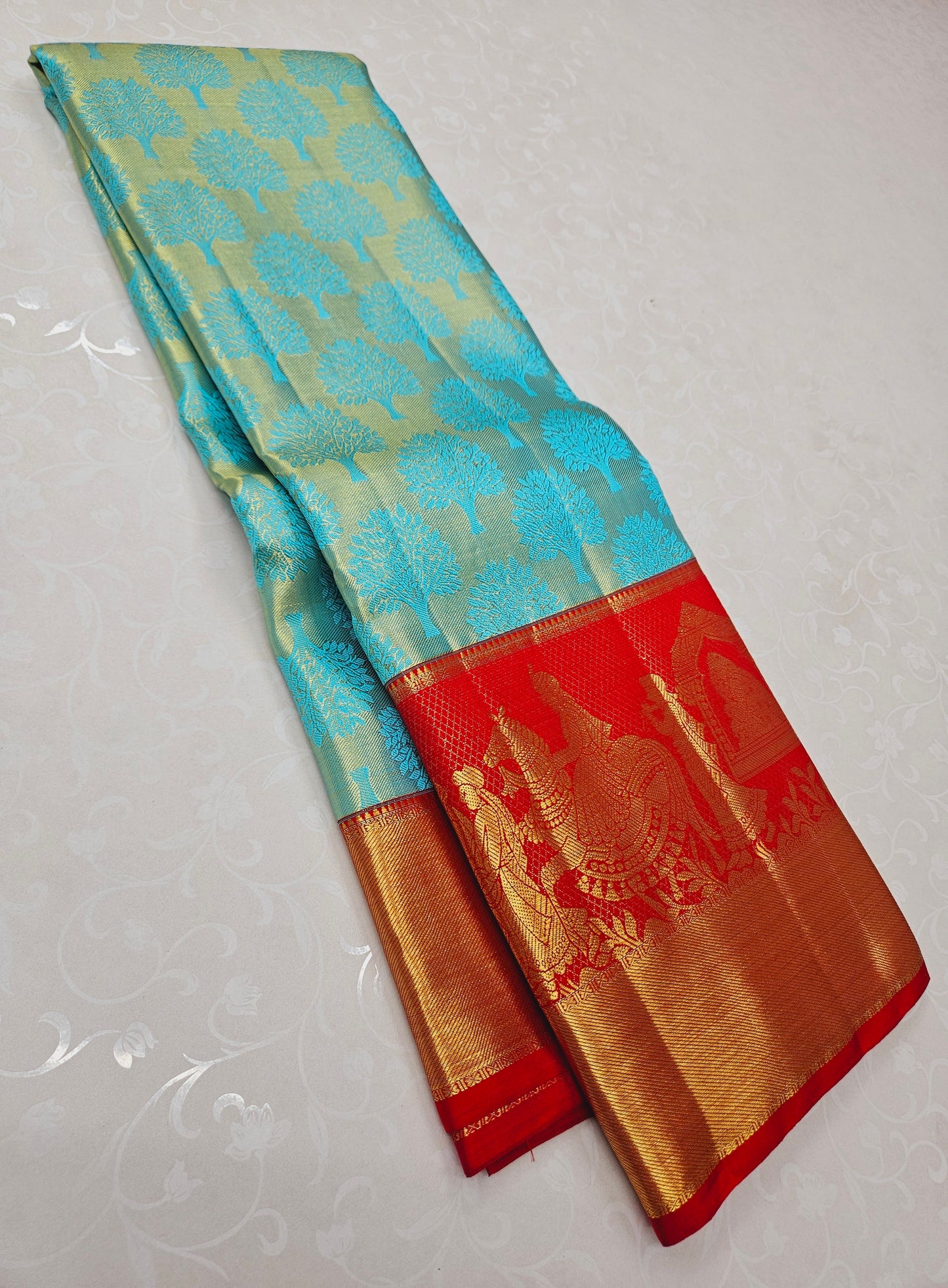Exclusive Korvai Tissue Silk Sarees 105