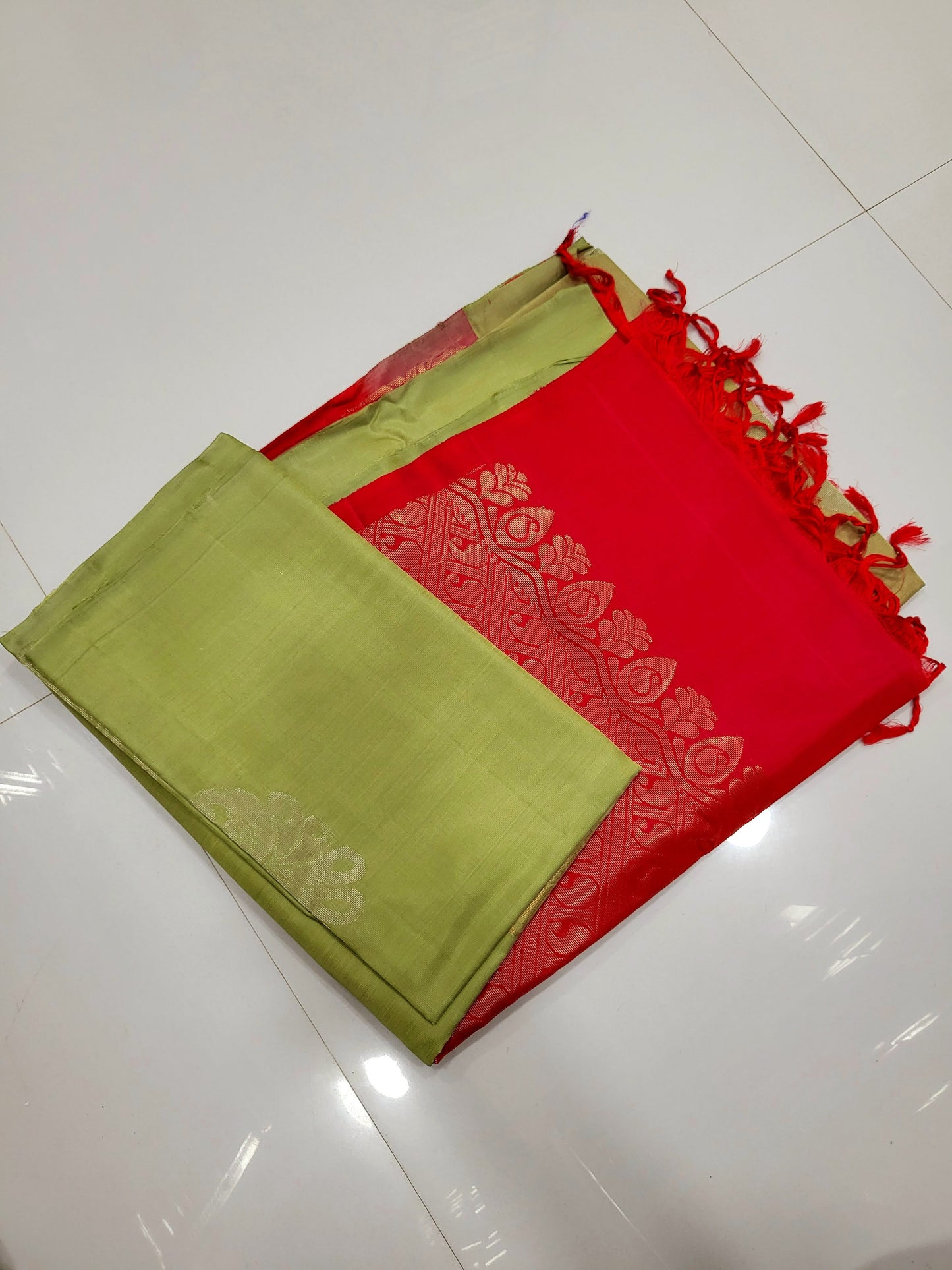 Single Warp Soft Silk Sarees 082