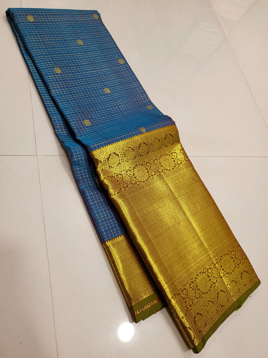 Kanchipuram Traditional Vaira Oosi Silk Saree 006