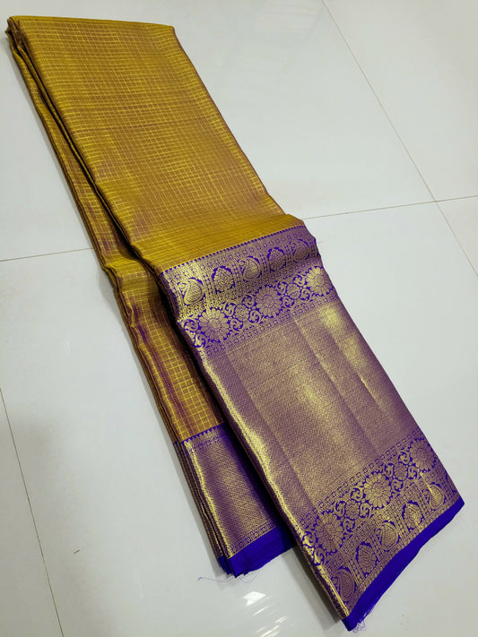 Kanchipuram Traditional Vaira Oosi Silk Saree 003
