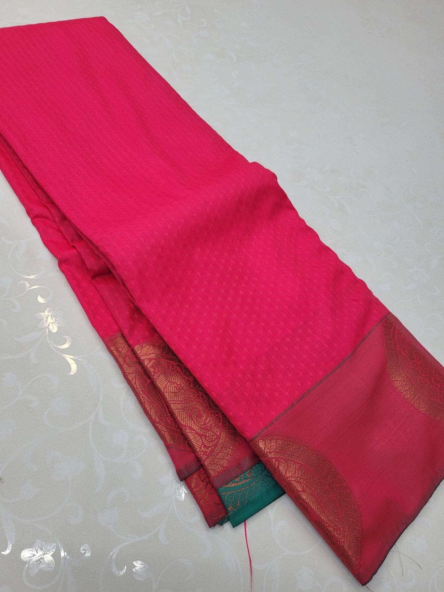 Blended Gifted Silk Saree 15